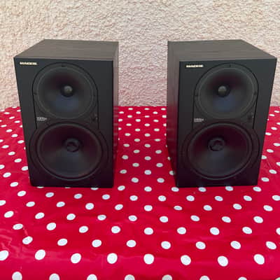 Mackie HR 824 Mk 1 1997-2007 - Black teak finish image 2