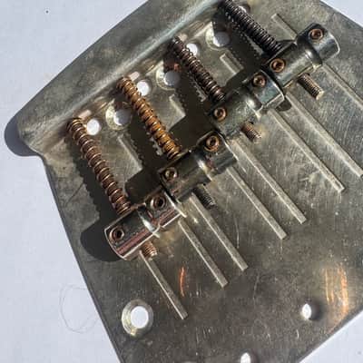Fender Mustang bass bridge 1960' 70's USA Vintage relic / aged 66-78 RI image 8