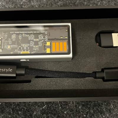 Questyle M15C Dongle-DAC 2024-present - Silvet image 2