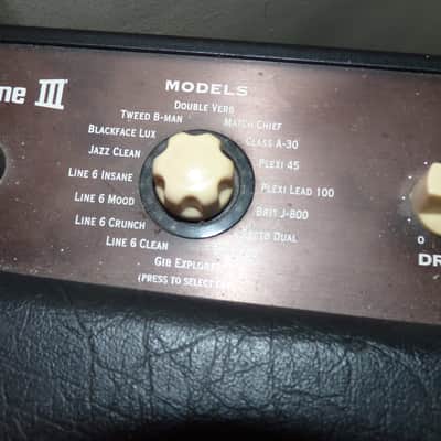 Line 6 Flextone III Ampli Guitare Combo à modelisations 75 Watts image 6