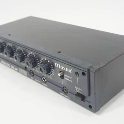 Maxon AD100 Analog Delay Echo Vintage BBD Analog Delay Worldwide Shipment image 3