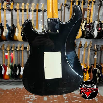 Fender Vintage Hot Rod 57 Stratocaster Black + Noiseless Br ID Ge + S1 Switch image 10