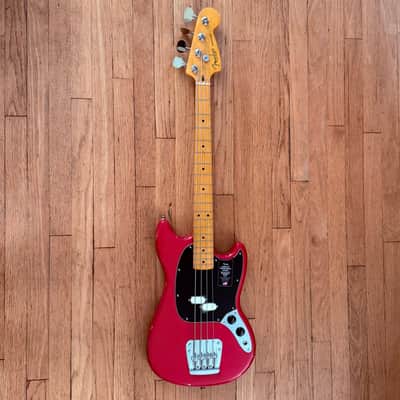Fender American Professional Classic Mustang Bass, Faded Dakota Red image 8
