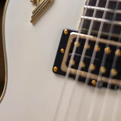 Duesenberg Fantom A Electric Guitar - Aged White with Hardshell Case - Demo image 13