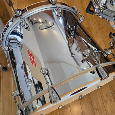 Drum Kits - Pearl Reference One Music City Custom 16x22 8x12 14x16 16x18 (Mirror Chrome) image 5