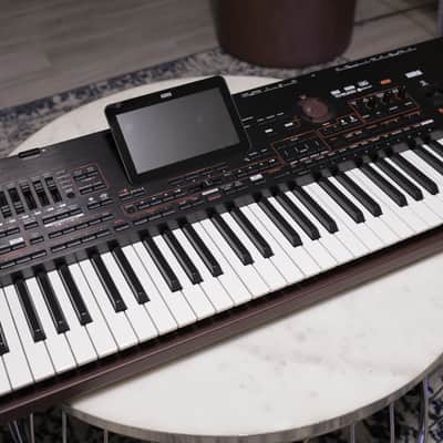 Korg Pa4X Oriental 76-Key Professional Arranger 2010s - Black image 6