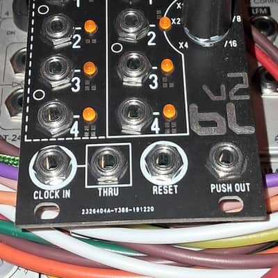 Blue Lantern Modules CMOS Master Clock Divider v2 image 4