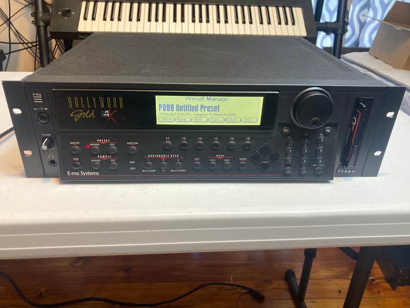 E-MU Emulator IV EIV x Hollywood Gold edition sampler, 2 Gig internal drive, 128 Mb RAM, EFX board image 1