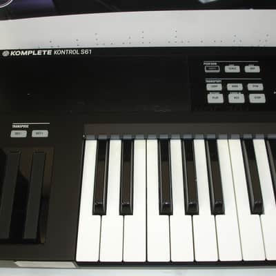 Native Instruments KOMPLETE KONTROL S61 61-Key Keyboard Controller w/ Box & Extras image 2