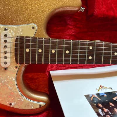 1994 Champagne Sparkle Custom Shop American Classic Stratocaster / Mint image 5