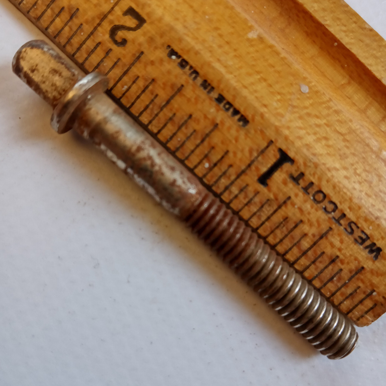 Ludwig&Ludwig 1.75"12-24 Tall-Head Nickel T-Rod Snare/Tom Drum Tension Vintage40 — main photograph