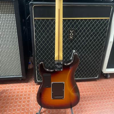 Fender Stratocaster Deluxe Plus HSS guitar 2014 - Metallic Sunburst image 4