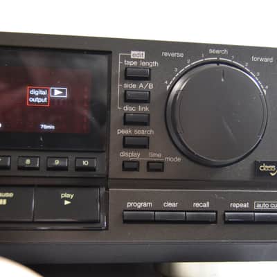 Technics SL-P555 Rare Vintage CD Player Class AA Japan Made 1988 * Remote image 7