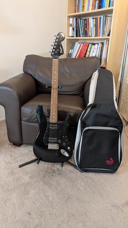 Fender Squire Detonator Strat-RARE!!  Early 2000's? - Black image 1