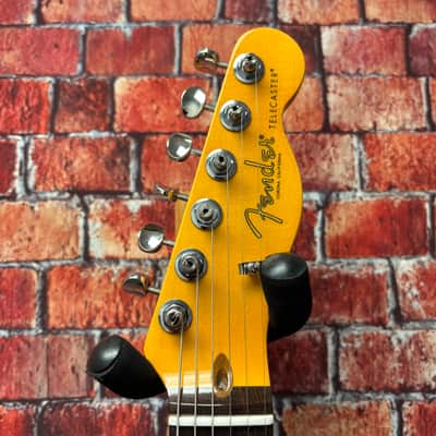 Fender American Professional Classic Telecaster - 3 Colour Sunburst w/Bag image 4