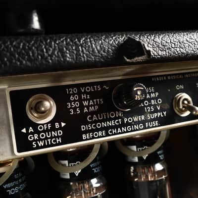 Vintage 1970s Fender Vibrosonic Reverb Amp Silverface image 7