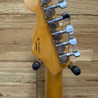Fender Kurt Cobain Jaguar Guitar-2013-MIM- 3-Color Sunburst 8lbs 9oz w/gig bag image 17