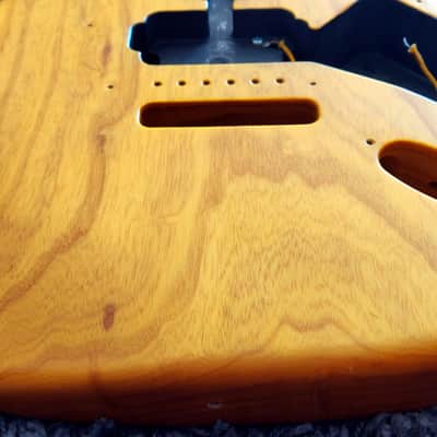 Warmoth 1-piece lightweight solid Swamp-Ash Stratocaster Body image 3