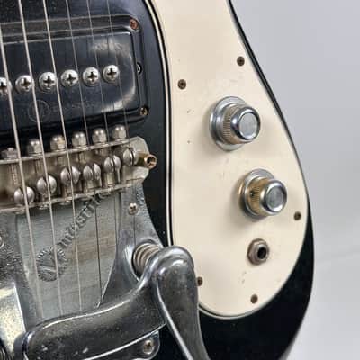 Mosrite Ventures Black MIJ 1969 image 5