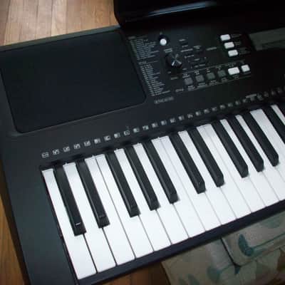 Yamaha PSR-E363 61-Key Portable Keyboard 2017 - Present - Black image 2