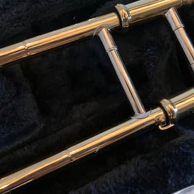 Yamaha YSL-354 Standard Trombone 2010s - Lacquered Brass image 4