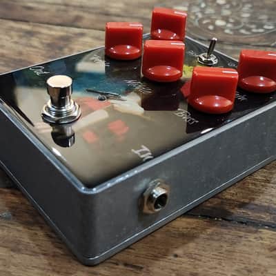 NEW! Hunter Pedals Buzzefall Laboga Mr. Hector Preamp Pedal 2025 Canada image 3