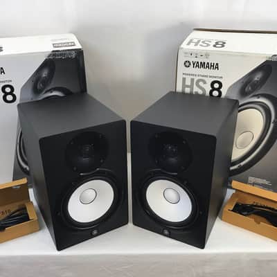 YAMAHA HS8 Powered Studio Monitors (pair) black image 1