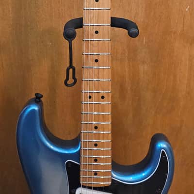Fender Squire Contemporary Stratocaster Special Sky Burst Metallic image 3