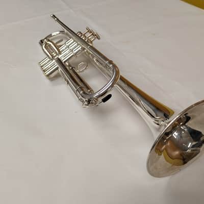 Besson International -Besson International Trumpet – Bb Trumpet – Like-New Condition Lacquer SM#3683 image 4