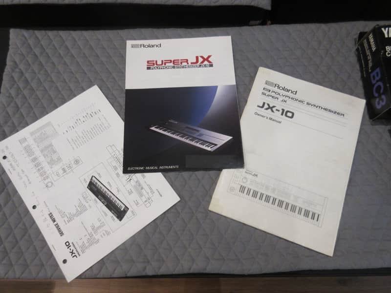 Roland JX-10