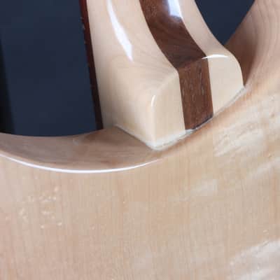 Rickenbacker 330 - Mapleglo - 2nd Hand image 8