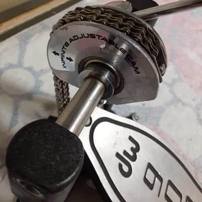 DW DWCP9000 9000 Series Single Bass Drum Pedal 2010s - Silver image 9