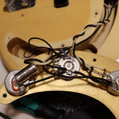 Fender 1978 Precision Bass Blond Modified image 16