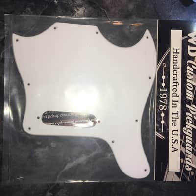 Gibson Melody Maker SG Style White Pickguard 1968-1982 1 Pickup image 1