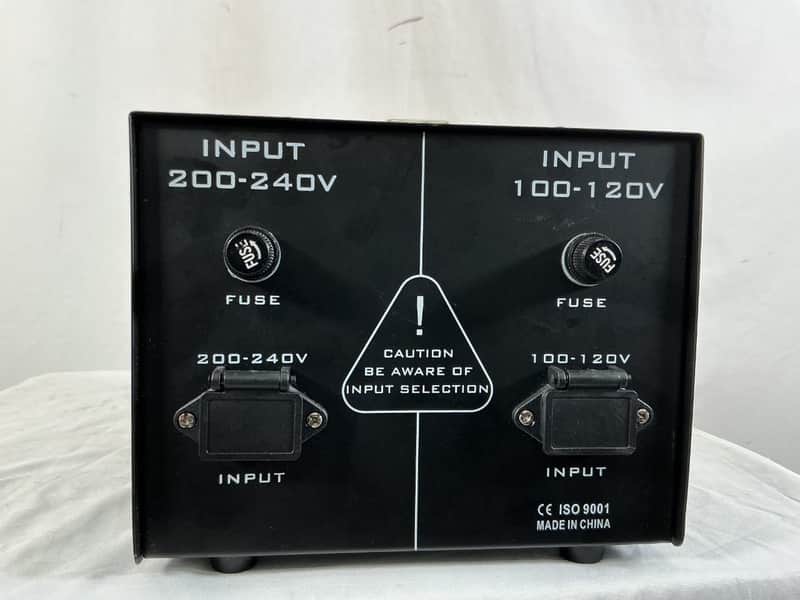 Goldsource ST-3000 Pro Step Up and Step Down Power Amp - Black image 1