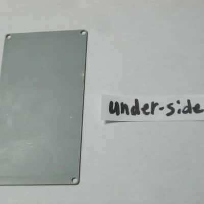 lite use Boss Bottom Plate for compact (regular) size) pedal (NO label, NO rubber padding, NO cut out for power jack, NO screws) metal, gray finish on both sides, from 2011, from Taiwan made Boss pedal - but can fit Japan made pedal (NO other items) image 4