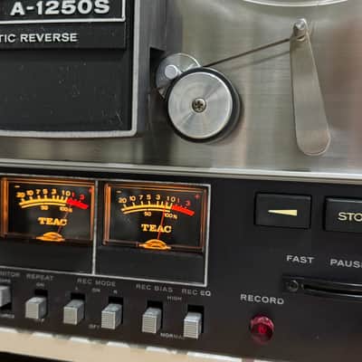 TEAC A-1250S Reel to Reel Tape Recorder – Serviced – Good Condition – AS IS image 2
