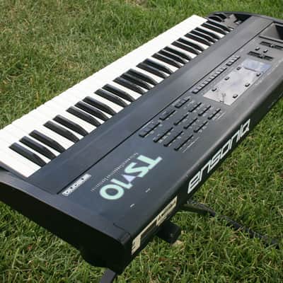Ensoniq TS-10 workstation image 3