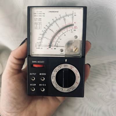 Vintage Micronta 22-046 Analog Multimeter Volt Ohm Meter VOM Radio Shack Japan image 2