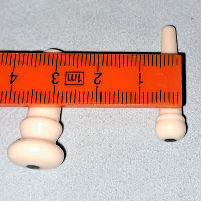 Martin 18APP0001 Bridge & End pin Set - white / black NEW image 2