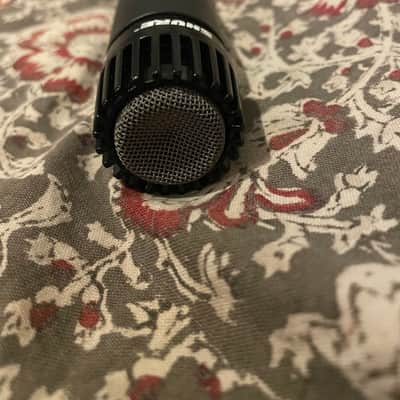 (2 of 4) Shure SM57 Cardioid Dynamic Microphone 1984 - Present - Black image 5