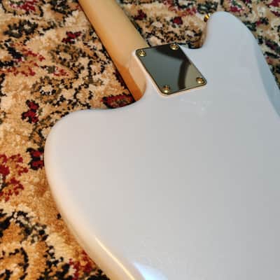 *NEW IN BOX* 2026 Fender Japan Limited Edition Traditional Collection, 60's Jaguar White Pearl Gold with Matching Headstock, MIJ JD26 image 22