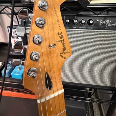Fender Player Stratocaster with Maple Fretboard 2018 - 2024 Black image 7