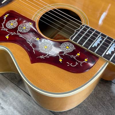 Gibson J-200 Artist Jumbo Acoustic Guitar (Early 1970's) - Natural image 3