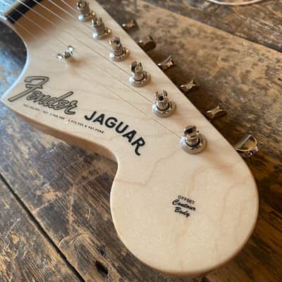 Fender Japan Limited Edition Jaguar FSR Sherwood Green USA Pickups, Alder Body Rosewood Board MIJ image 10