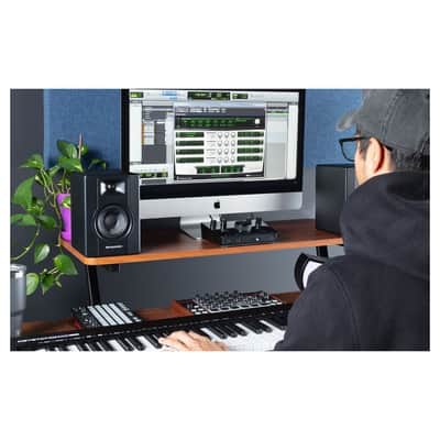 M-Audio Keystation 88 MK3 88-Key Keyboard Controller with USB MIDI Connection, Semi-Weighted Keys, and M-Audio Performance Software image 6