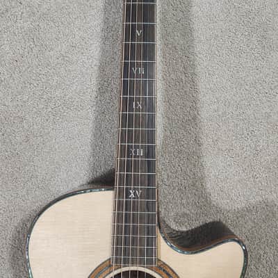 Furch Red Deluxe Gc-SR Spruce and Rosewood Grand Auditorium with Anthem #119407 image 2