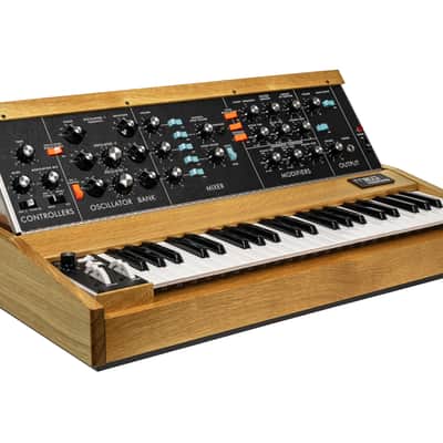 Moog Minimoog Model D Bob Moog Tribute Edition + Free SR Moog SoftCase image 2