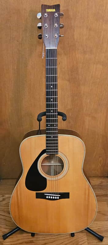 Yamaha FG 335 Left Handed Acoustic Guitar image 1