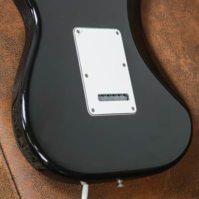 Fender Stratocaster HSS 2019 | Black image 14